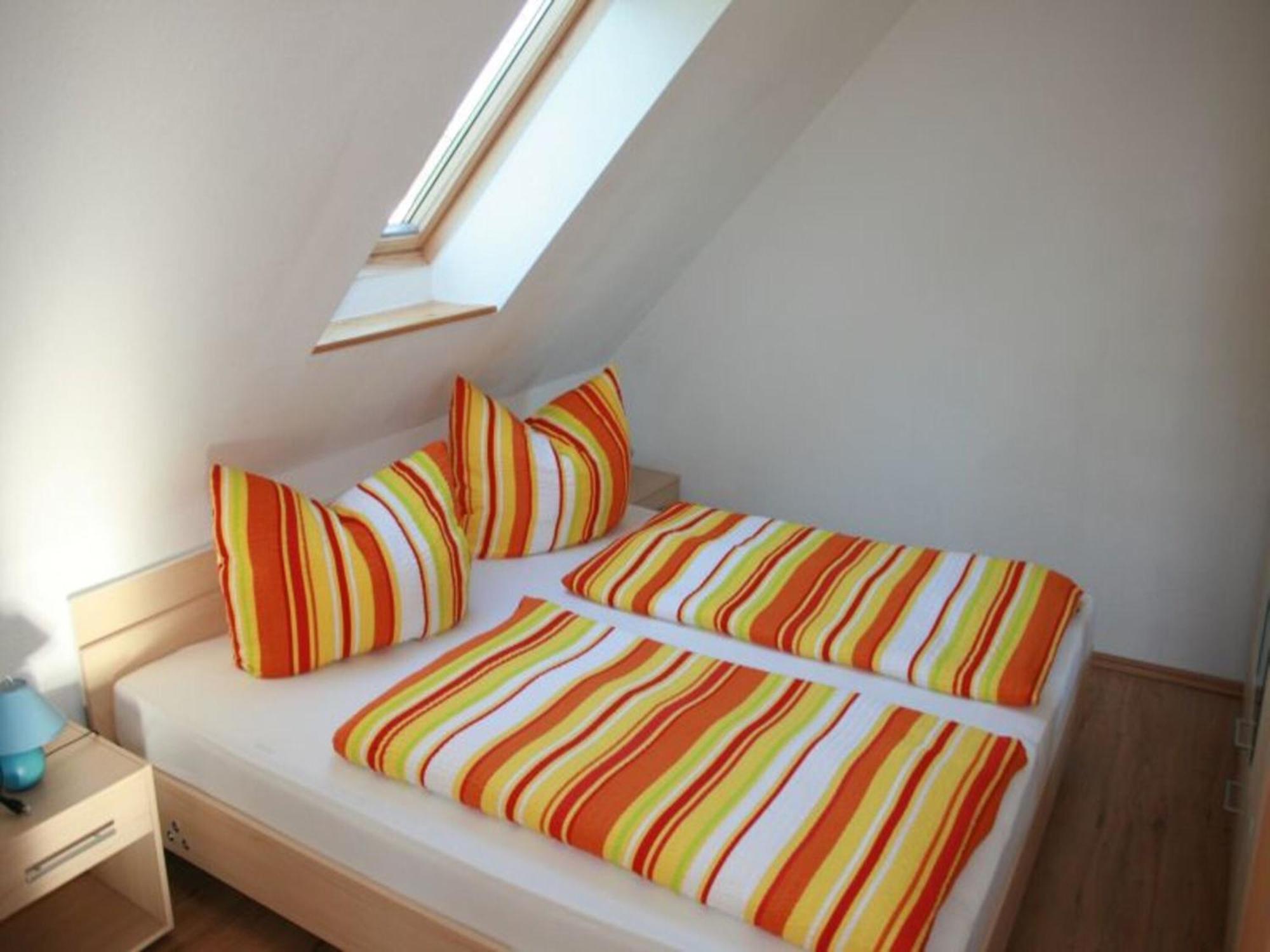 Beautiful Apartment In Robertsdorf With Garden Blowatz Zewnętrze zdjęcie