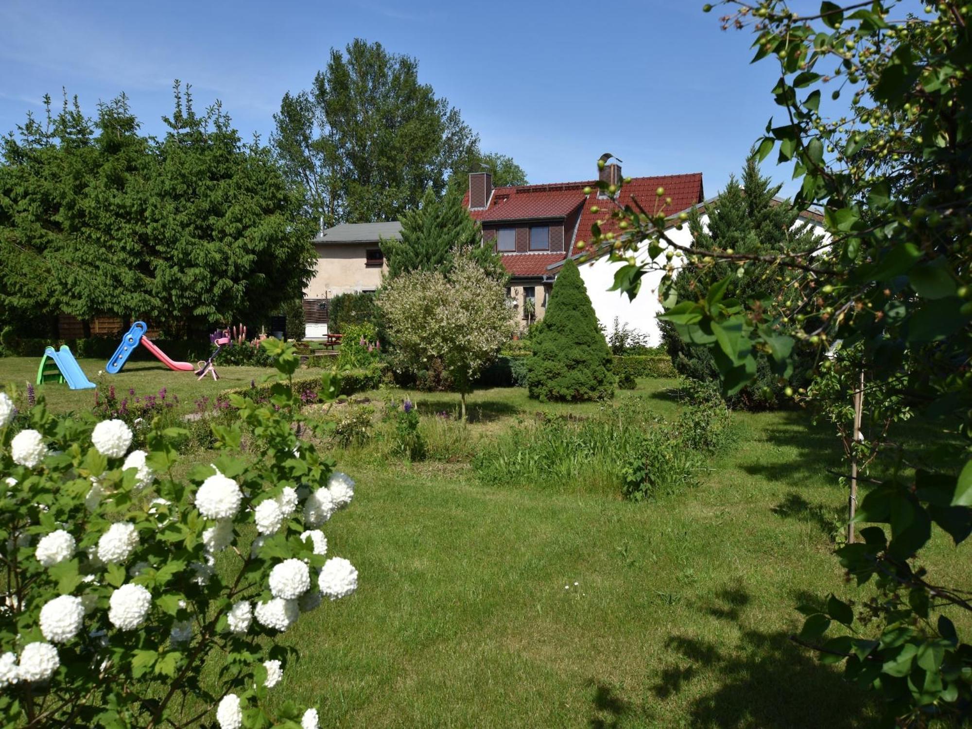 Beautiful Apartment In Robertsdorf With Garden Blowatz Zewnętrze zdjęcie