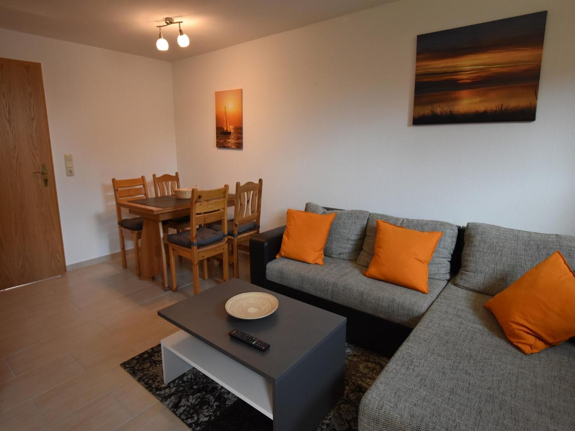 Beautiful Apartment In Robertsdorf With Garden Blowatz Zewnętrze zdjęcie