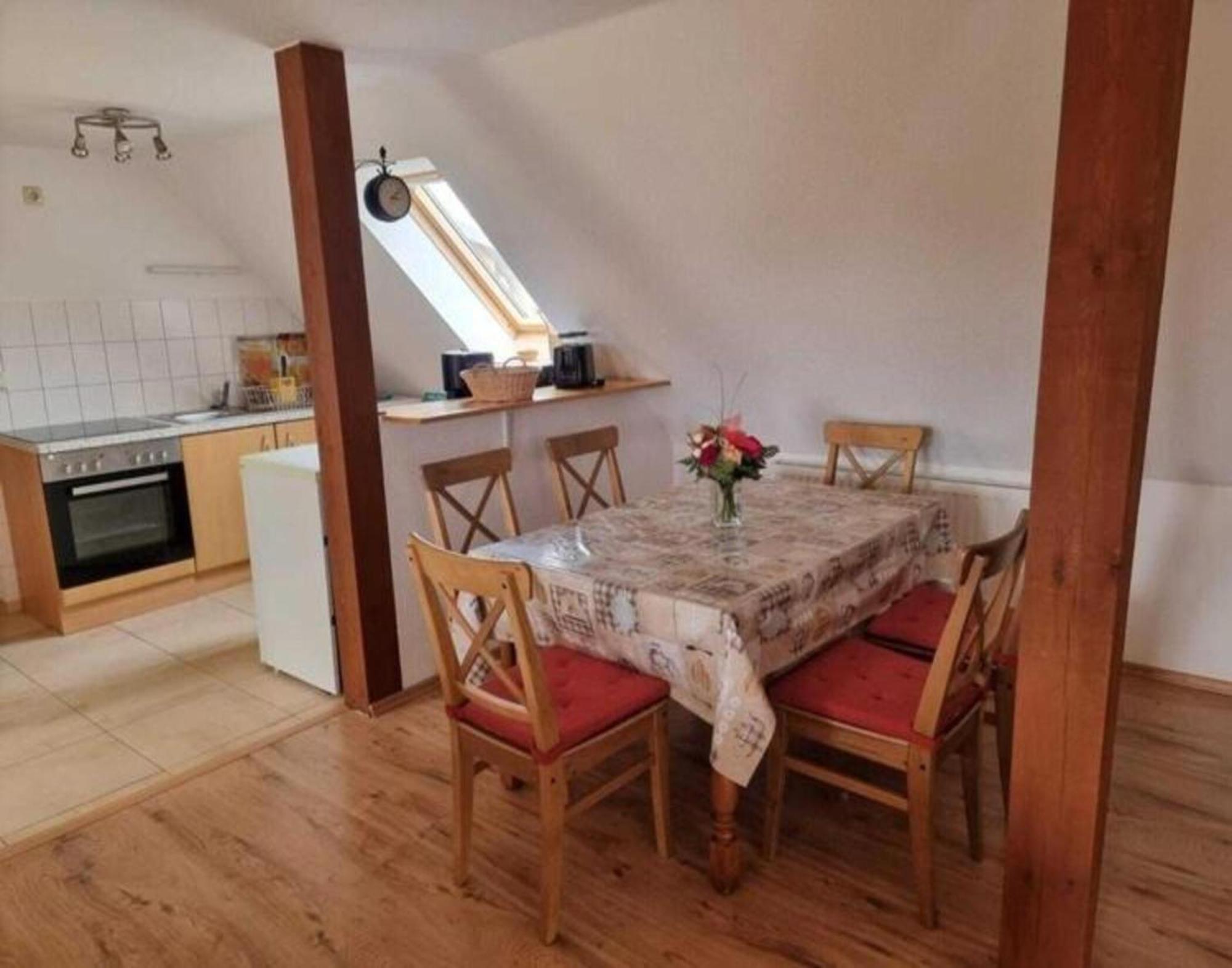 Beautiful Apartment In Robertsdorf With Garden Blowatz Zewnętrze zdjęcie